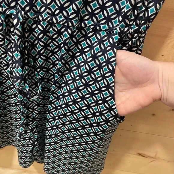 Jessica Howard Romper, size Small - Picture 4 of 6